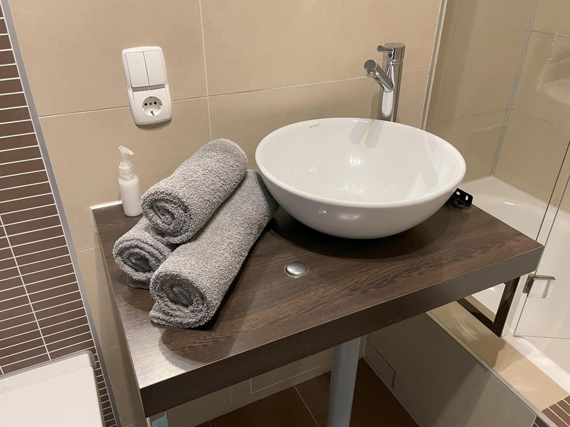 Traumwohnung Am Altstadtrand Regensburg Bagian luar foto
